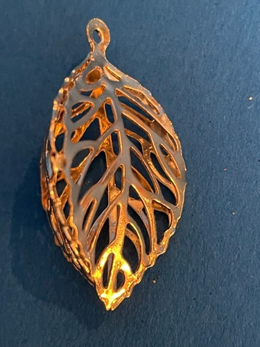 Bastelbedarf blätter gold - blÄtter, 3d